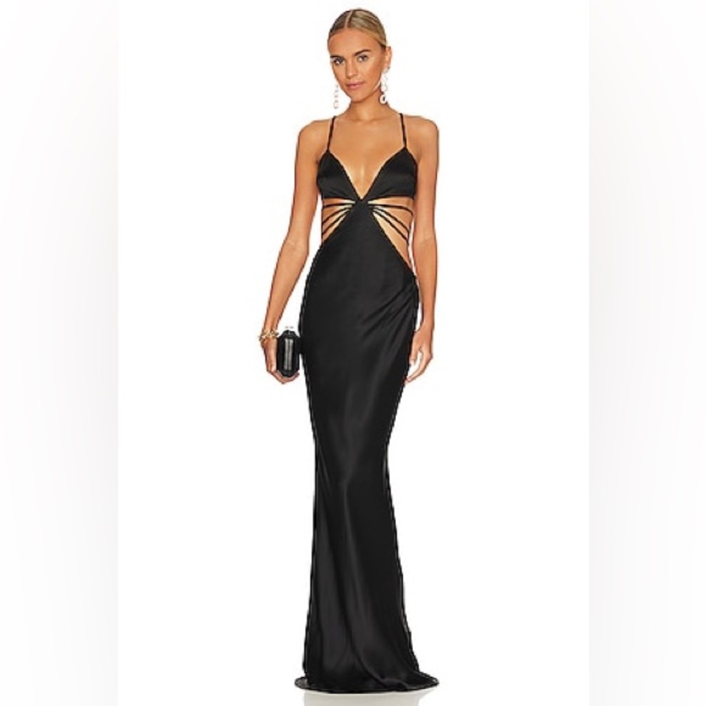 Selma Dress in Black
RETROFETE
Color: Black